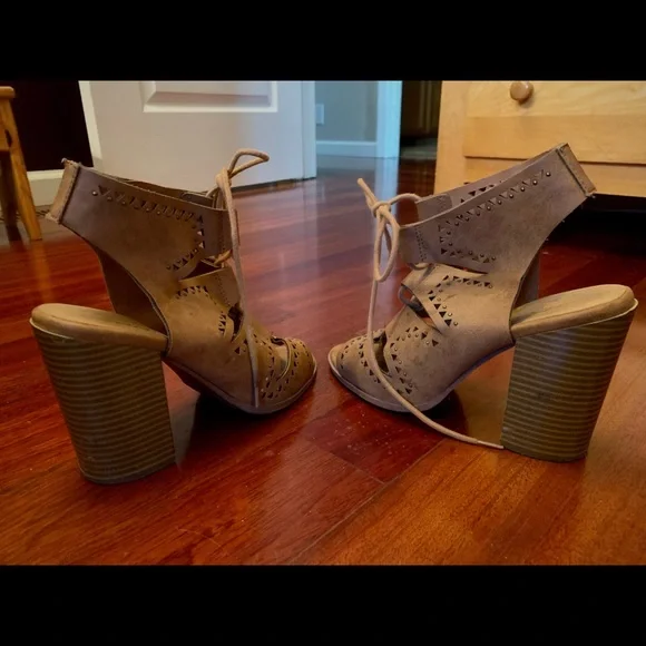 Cute Front Tie Open Toe Thick Heel Shoes - Picture 3 of 4